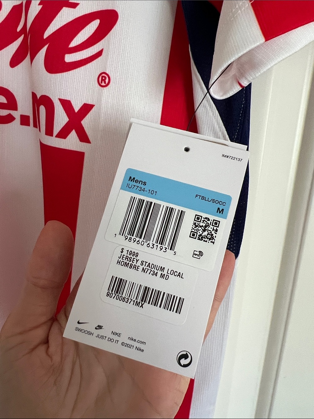 Brand new with tags Chivas jersey - Picture 3 of 8